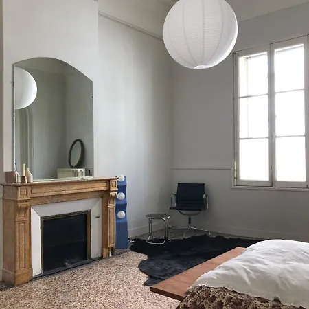 Grand Design, Arenes Apartment